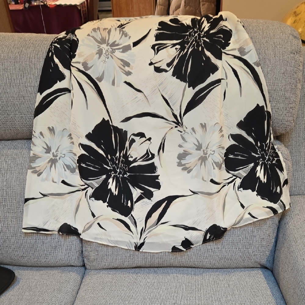 Talbots Black and Cream Floral A-Line Skirt
